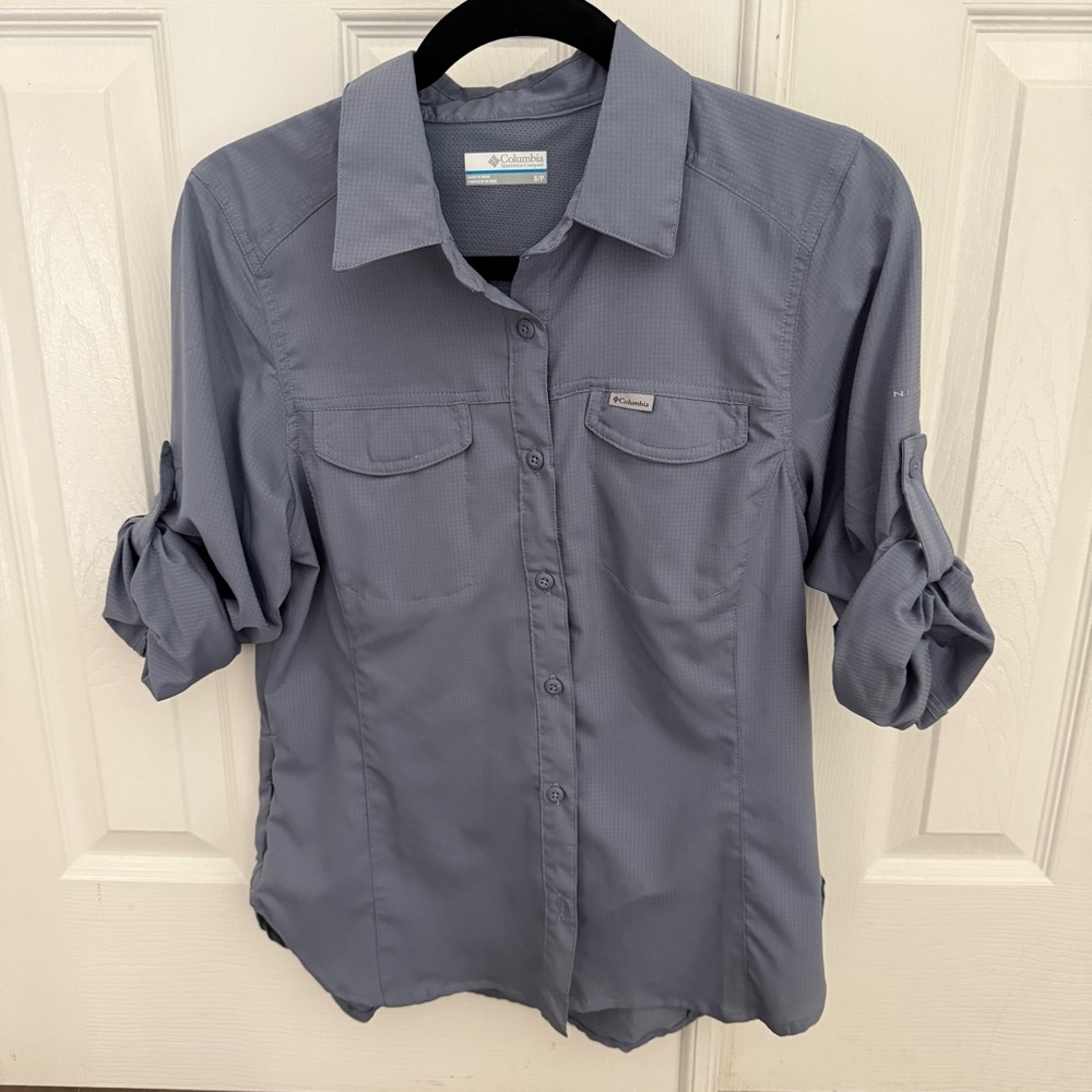 Columbia Women’s Purple/Gray Shirt Omni Shade size Small